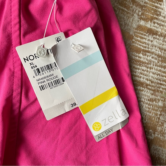 Zella Altitude Running Shorts NWT - Picture 4 of 9